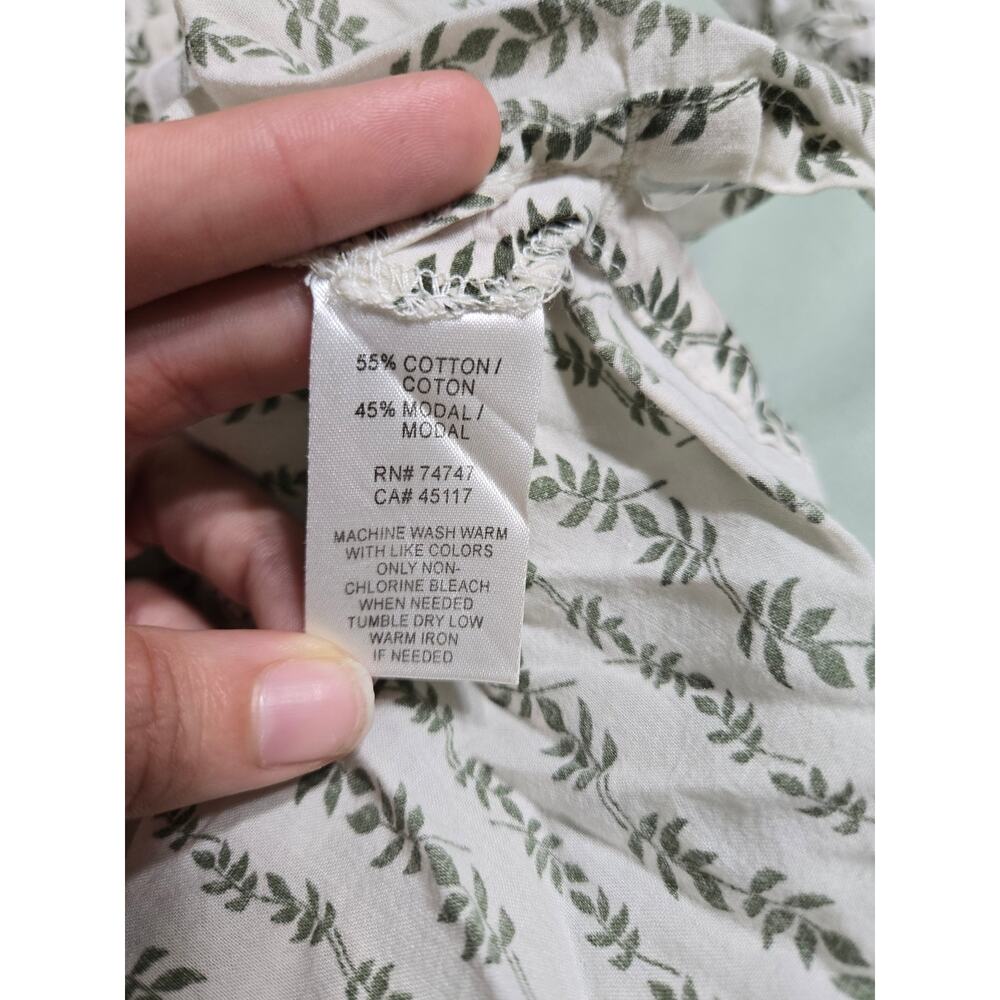Natural Selections Large Women's Partial Button Up Top View 6